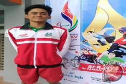 Renang -M Dandi Sukmana Atlet Peparnas Sekaligus Model