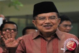 Tatkala Wapres Kalla Tenang di Tengah Kegaduhan Politik