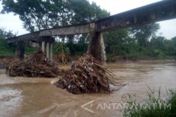 Irigasi di Tulungagung Putus Diterjang Banjir