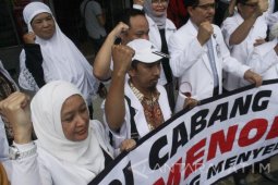 Unjuk Rasa Dokter Malang