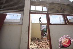 Pembongkaran Rumah di Pekayon Diminta Dihentikan