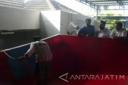 Wabup Sumenep Tinjau Aktivitas Pembuatan Kapal Fiber