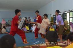 SMP Muhammadiyah 2 Beri Bingkisan "Sumpah Pemuda"