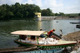 UPT Keluarkan Air Waduk Pacal Bojonegoro