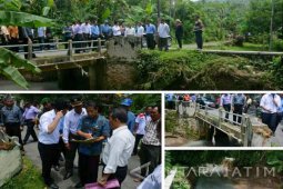 Bupati Trenggalek Safari Infrastruktur Rusak Bersama Warga
