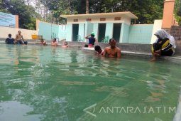 Pengunjung Objek Wisata Prataan Tuban Stabil