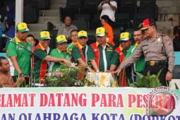 Wali Kota Buka Porkot VIII
