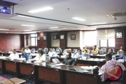 DPRD kaltim Bahas Jadwal dan PAD