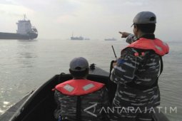 Pencarian Empat ABK Hilang di Gresik Terkendala Keruhnya Air Laut