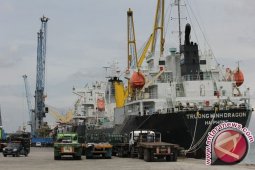 Satgas tangkap Direktur Pelindo III terkait pungli