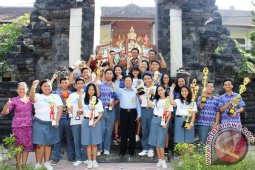 Smansa Denpasar Raih 15 Piala dalam Sepuluh Hari