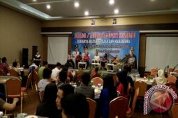 Bupati Dialog dengan Mahasiswa Sekadau di Jogja