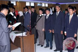 Bupati Tanjabbar lantik 30 pejabat eselon III dan IV