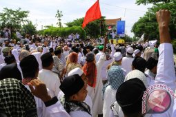 Pro-kontra larangan aksi 2 November