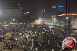 Massa di Depan DPR Mulai Pulang