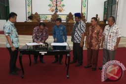 APBD Perubahan Kabupaten Sukamara Disahkan