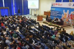Ratusan Mahasiswa Mancanegara Ikuti Seminar-Kompetisi Internasional Unair