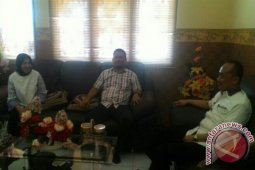 Plt Gubernur Gorontalo Kunjungi KPU Secara Mendadak