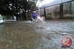Membaca "ritual" banjir di Seluma