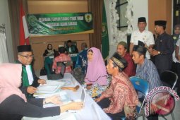 42 Pasangan Suami Istri Ikuti Isbat Nikah