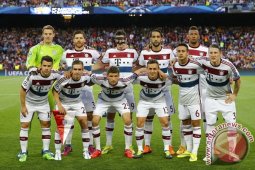 Laga 16 besar Liga Champions, Bayer Muenchen beringas