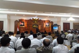 Gubernur Jawa Timur Kukuhkan Tim Saber Pungli