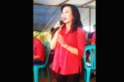 Karolin Siap Jadikan Landak Mandiri Dan Maju