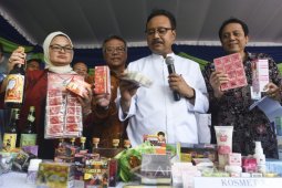 BPOM Musnahkan Produk Kosmetik Senilai Rp8,3 Miliar (Video)