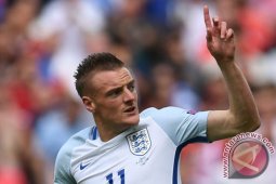 Spanyol bermain imbang 2-2 dengan Inggris