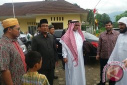 Dubes Saudi Resmikan Ponpes Madinah Al-Hijrah