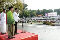 Wagub Jatim Ajak Santri Cinta Tanah Air