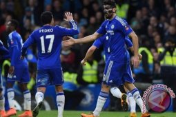 Klasemen Liga Inggris, Chelsea teratas