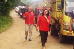 Karolin Siap Perjuangkan Pembangunan Infrastruktur Pedalaman Landak