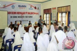 Pejabat PT Inalum Berbagi Pengalaman Kepada Pelajar