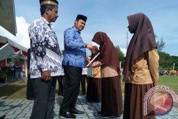 Pemko Sabang umrahkan tiga siswa tahfiz Alquran
