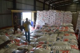Bulog Siapkan Beras Cadangan untuk Korban Bencana