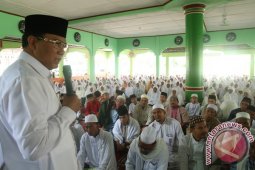 Azan komitmen dukung pengembangan dayah di Aceh