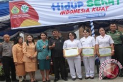 Wakil Bupati Samosir-Tenaga Medis Ramah Tamah