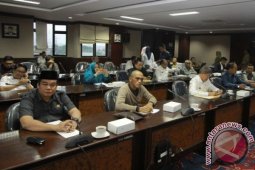 Izin Pabrik Semen Perlu Dievaluasi