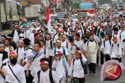 Massa Aksi 55 Padati Stasiun Juanda