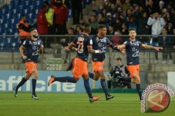 Montpellier Jungkalkan PSG 3-0