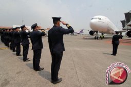 Wow, 900 Pilot Menganggur