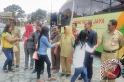 Ratusan Mantan PSK di Kaltim Dipulangkan