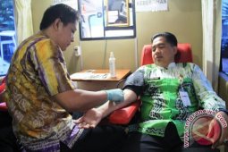 Ibnu Sina Donorkan darahnya