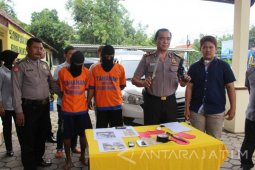 Polisi Sidoarjo Tangkap Sindikat Perampasan Mobil