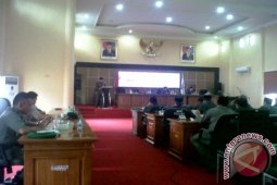 DPRD Balangan  Bahas Delapan Raperda