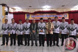 Pj.Walikota Buka Konfrensi Kerja PGRI