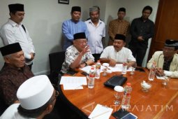 Gus Sholah Tidak Bersedia Gabung YPP