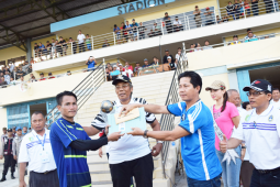 Turnamen Bola Kaki Bupati Cup 2016 Berahir