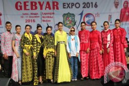 Batik Medan Meriahkan Car Free Day